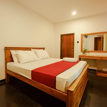 The Embrace Villa Matara Exterior photo