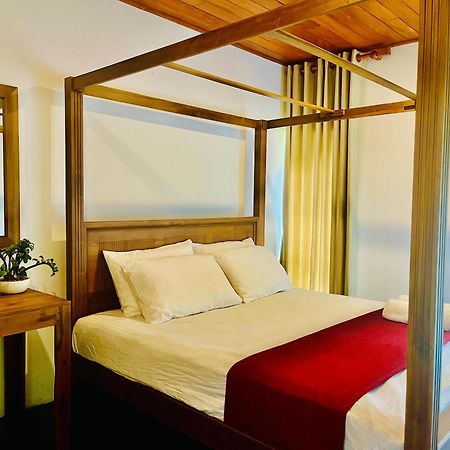 The Embrace Villa Matara Exterior photo